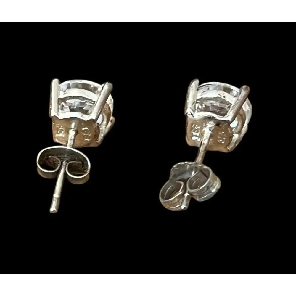 Round Cut Cubic Zirconia Solitaire Sterling Silver 925 Stud Pierced Earrings
